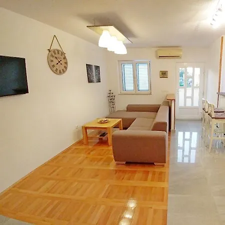 Hotel Borka